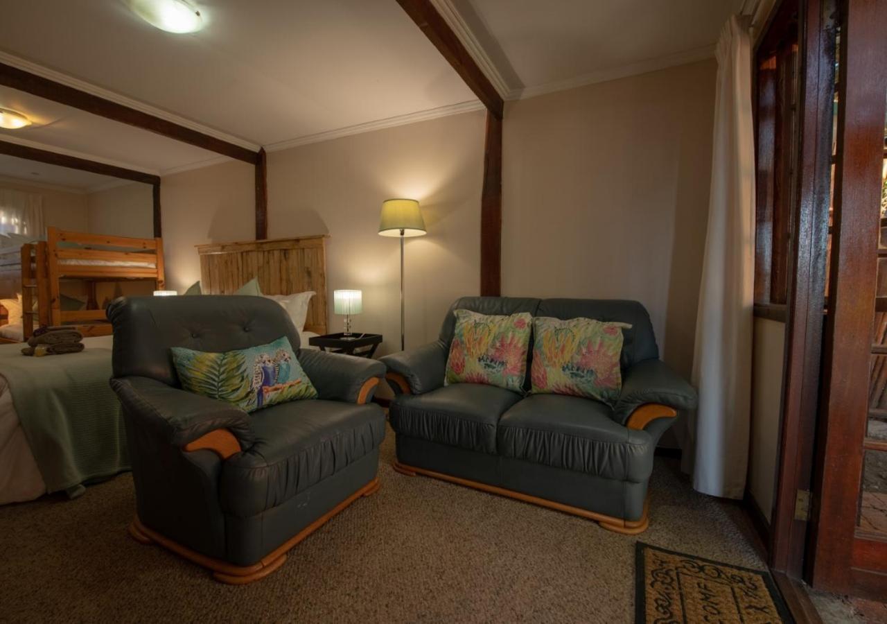 The Village Lodge Stormsrivier Eksteriør bilde